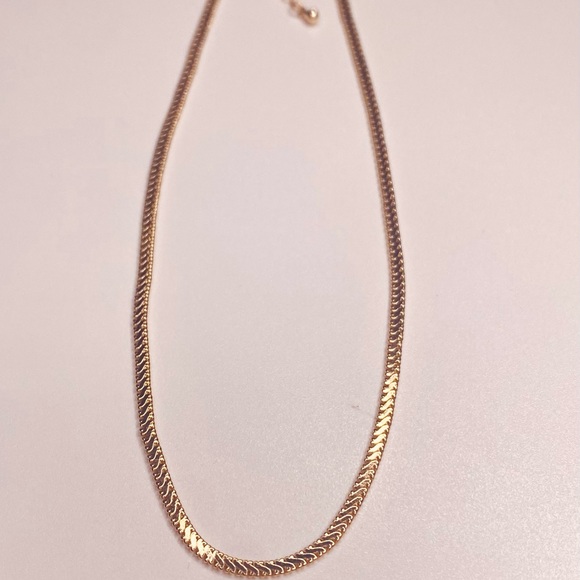 GOLD CHAIN 16" L + 2" extender - Picture 2 of 3
